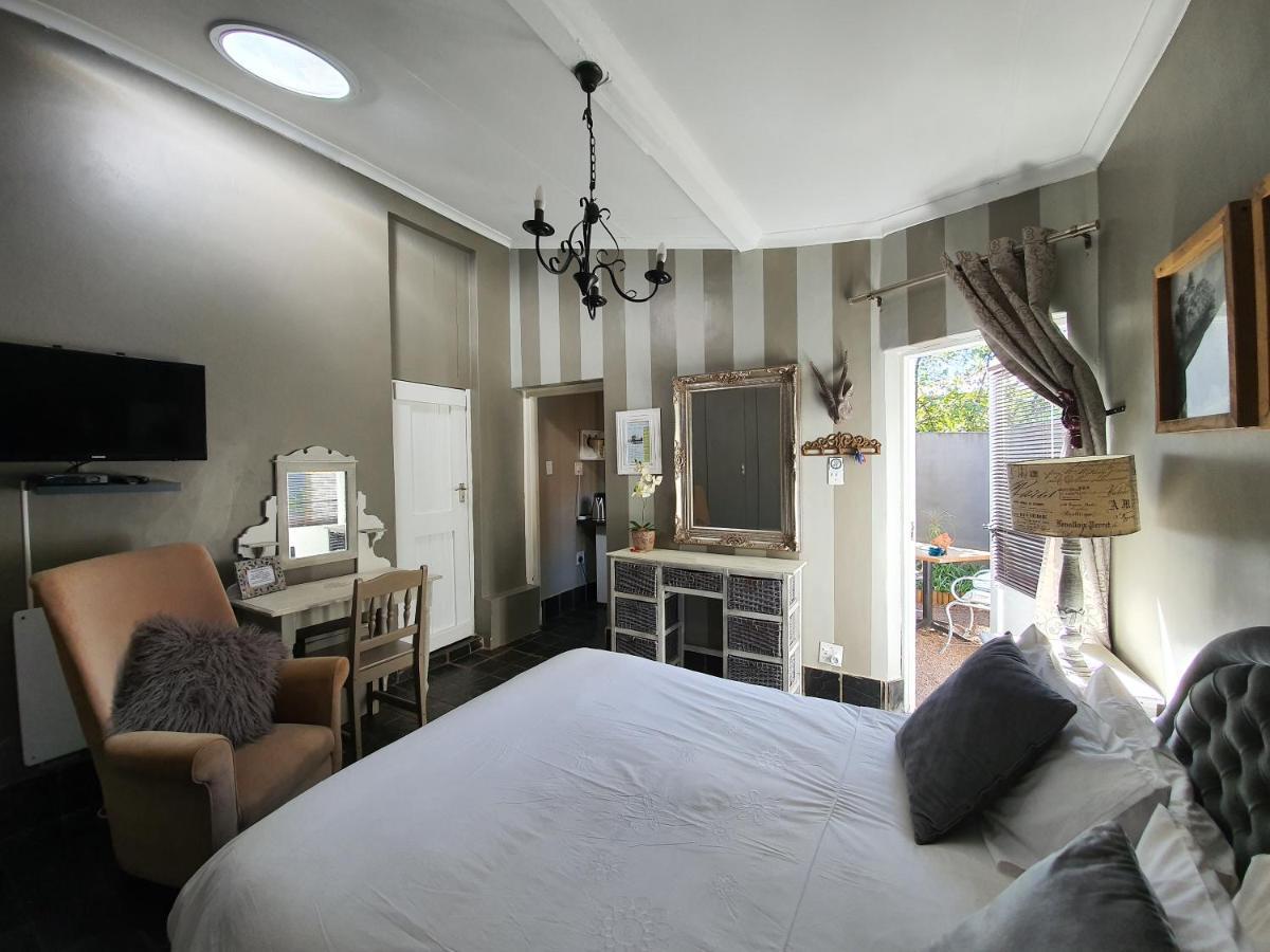 Waterhouse Guest Lodge In Muckleneuk Pretoria-Noord Esterno foto