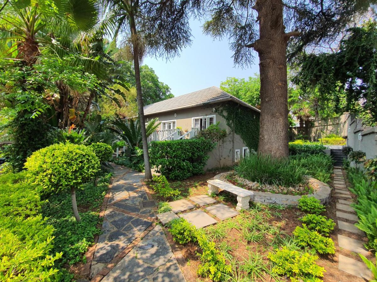 Waterhouse Guest Lodge In Muckleneuk Pretoria-Noord Esterno foto