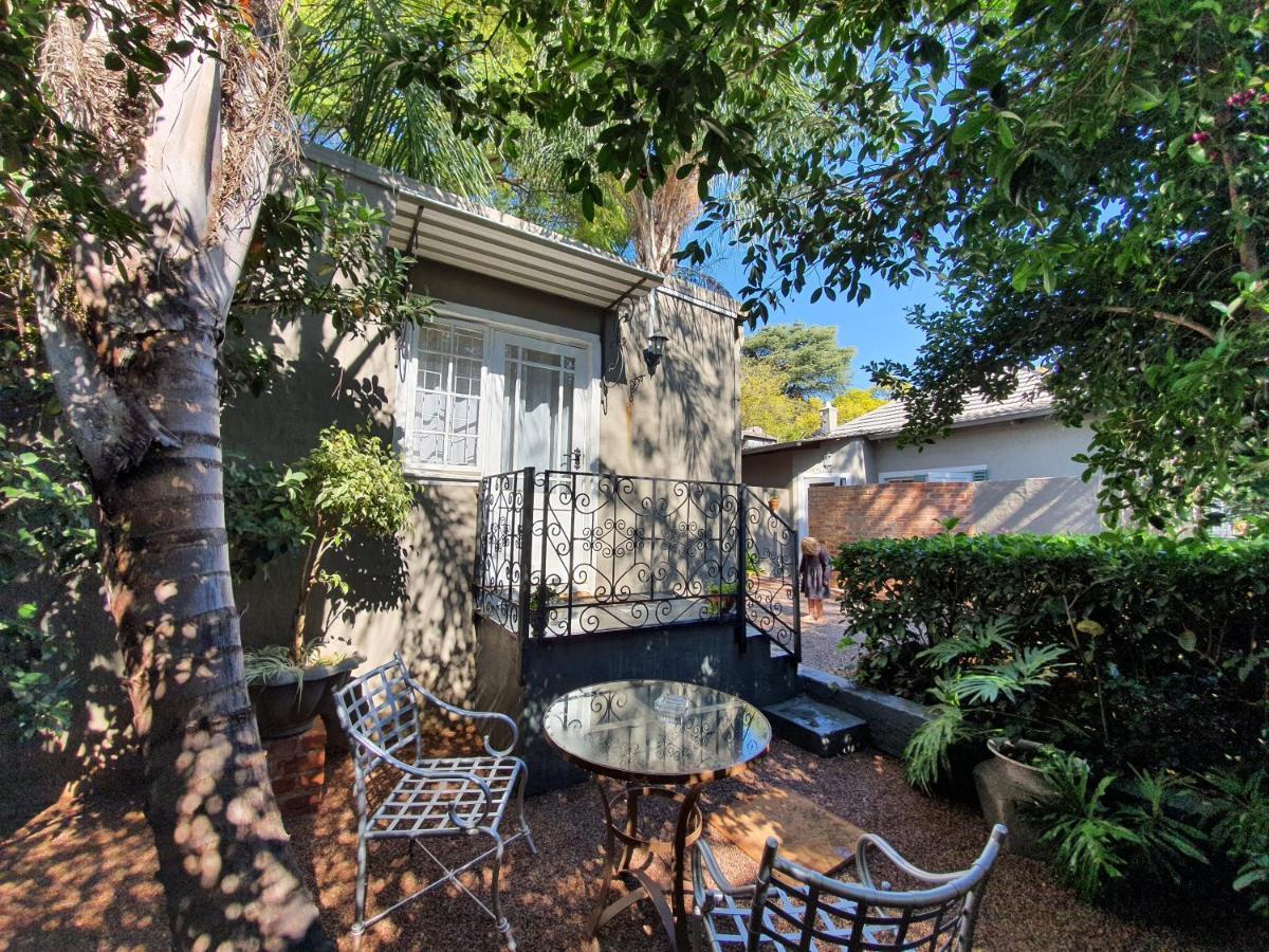 Waterhouse Guest Lodge In Muckleneuk Pretoria-Noord Esterno foto